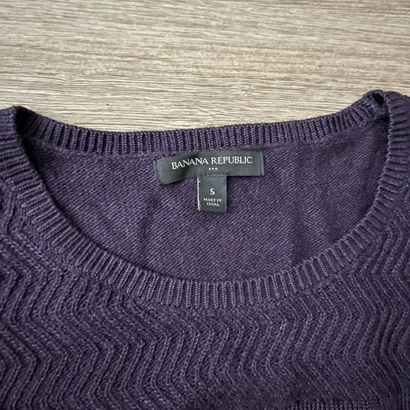 Purple Banana Republic Sweater - Picture 2 of 2